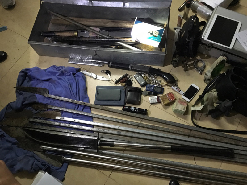 Giải cứu cô gái bị chồng "hờ" giam lỏng - 3