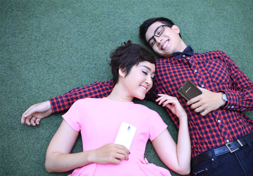 Mua smartphone 2 sim Bavapen B505 rinh bia mừng năm mới - 5