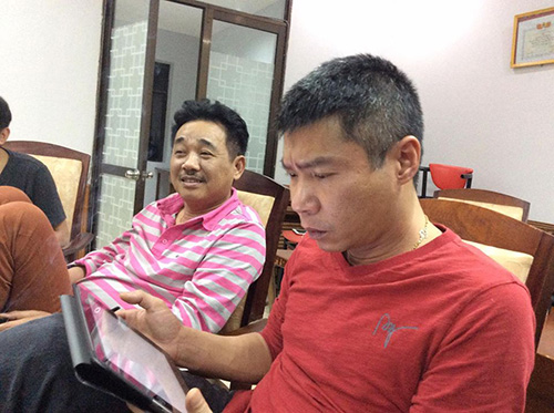 Facebook sao 12/1: Mr Đàm khoe tủ đồ hàng hiệu - 4