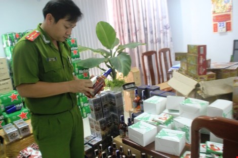 Bắt lô dầu cá Omega 3 giả do Trung Quốc sản xuất - 1