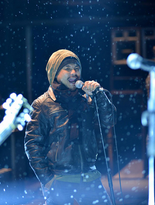 Facebook sao 15/1: Hà Hồ khoe phòng ngủ ở khách sạn 5 sao - 6