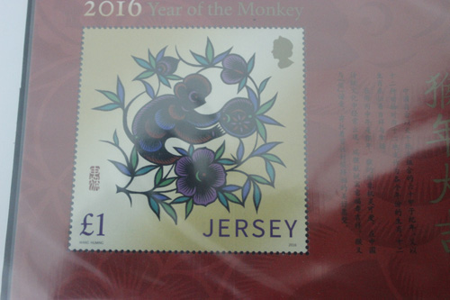 Cụ ông U80 sở hữu bộ tem tất niên "độc" của hơn 100 quốc gia - 3