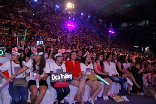 Đan Trường khiến fan thót tim khi bị đâm xuyên người - 5