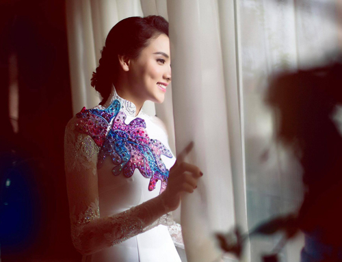 Trang Nhung rạng ngời hạnh phúc trong lễ vu quy - 1