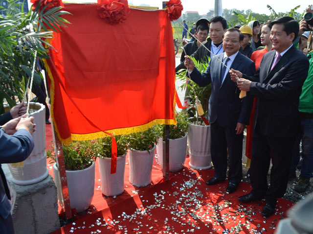 Ngắm cầu vượt thép lớn nhất Thủ đô trong ngày thông xe - 10