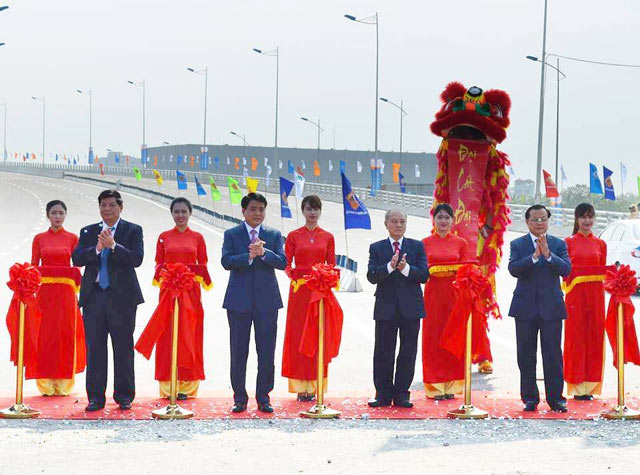 Ngắm cầu vượt thép lớn nhất Thủ đô trong ngày thông xe - 3