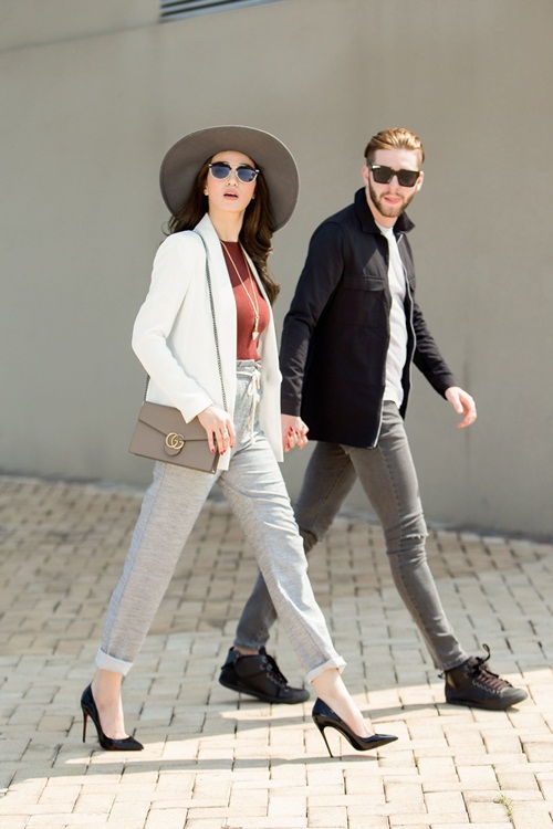 Khánh My quấn quít bạn nhảy Tây trên phố - 8