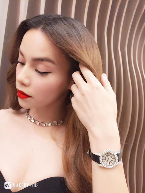 Facebook sao 20/1: Fan tò mò Khánh Thi mang bầu lần 2 - 12