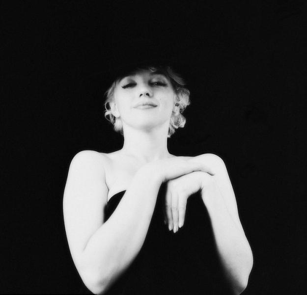 Loạt ảnh hiếm của 'biểu tượng gợi cảm thế giới' - 8