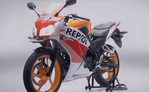 Honda CBR150R 2016 lộ diện với nhiều thay đổi - 2