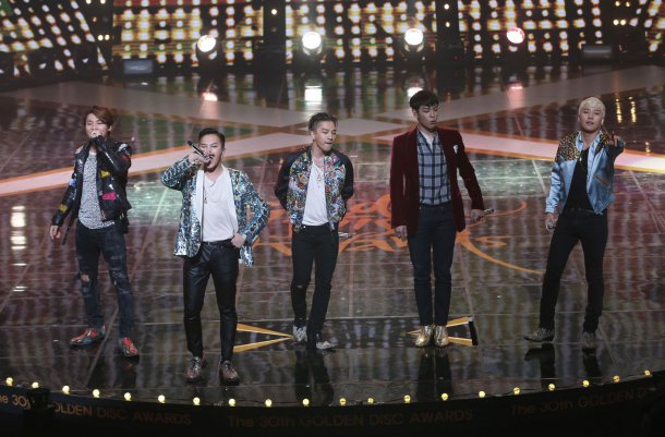 Big Bang hạnh phúc với giải danh giá nhất trong năm - 2
