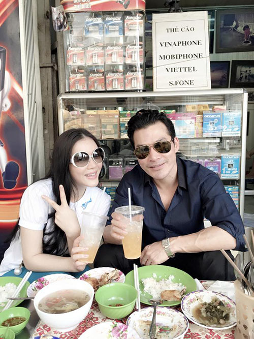 Khoảnh khắc hồn nhiên của sao Việt lê la quán vỉa hè - 10