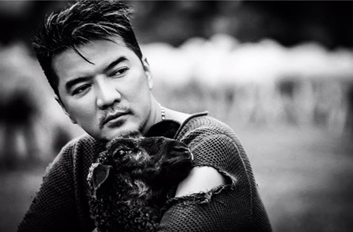 Facebook sao 22/1: Quốc Cường được Hạ Vi khen 'ngây thơ' - 3