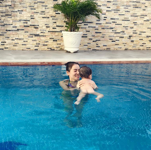 Facebook sao 22/1: Quốc Cường được Hạ Vi khen 'ngây thơ' - 10