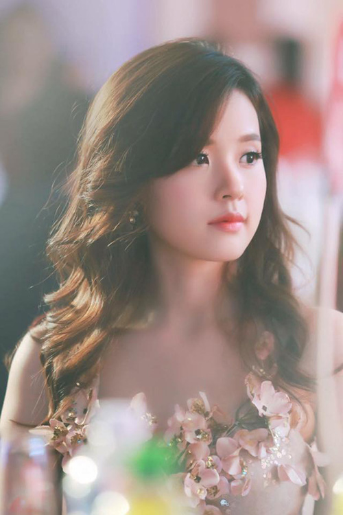 Facebook sao 22/1: Quốc Cường được Hạ Vi khen 'ngây thơ' - 2