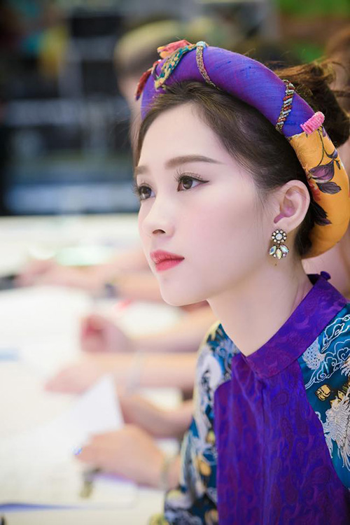 Khoảnh khắc xinh tươi của người đẹp Việt khi bị chụp lén - 4