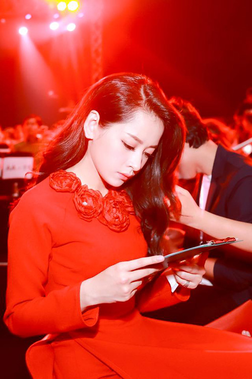 Khoảnh khắc xinh tươi của người đẹp Việt khi bị chụp lén - 8