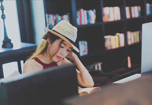 Khoảnh khắc xinh tươi của người đẹp Việt khi bị chụp lén - 13