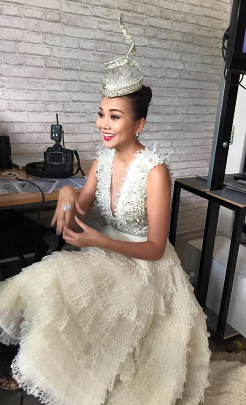 Khoảnh khắc xinh tươi của người đẹp Việt khi bị chụp lén - 6