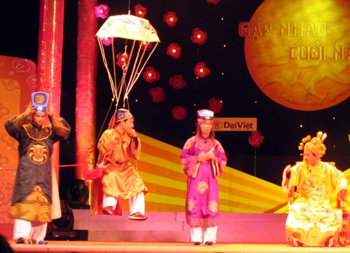 Phong cách thời trang của 'cô Đẩu' Công Lý qua 12 năm - 5