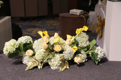 Trang Nhung quyến rũ trong tiệc cưới ngày đông Hà Nội - 12