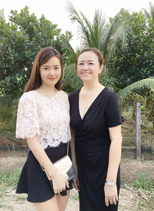 Những cặp mẹ con 'xinh như mộng' khiến fan ngưỡng mộ - 3