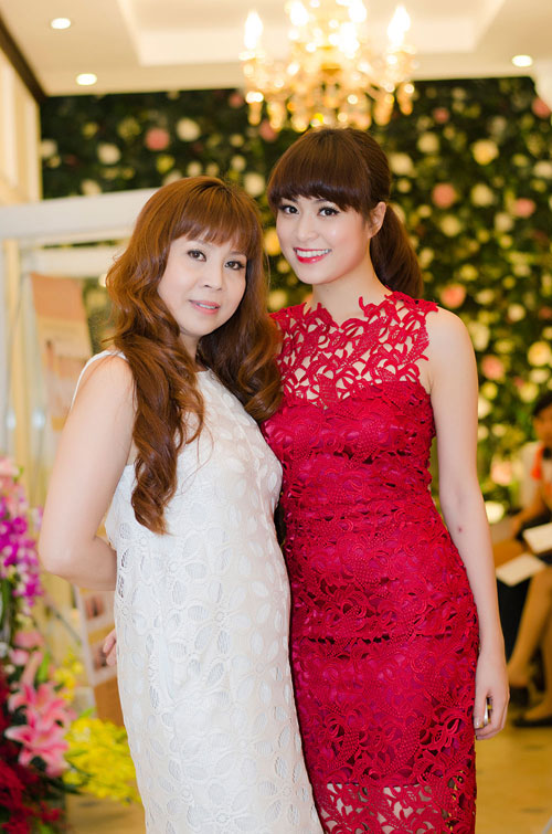 Những cặp mẹ con 'xinh như mộng' khiến fan ngưỡng mộ - 11