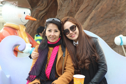 Những cặp mẹ con 'xinh như mộng' khiến fan ngưỡng mộ - 4