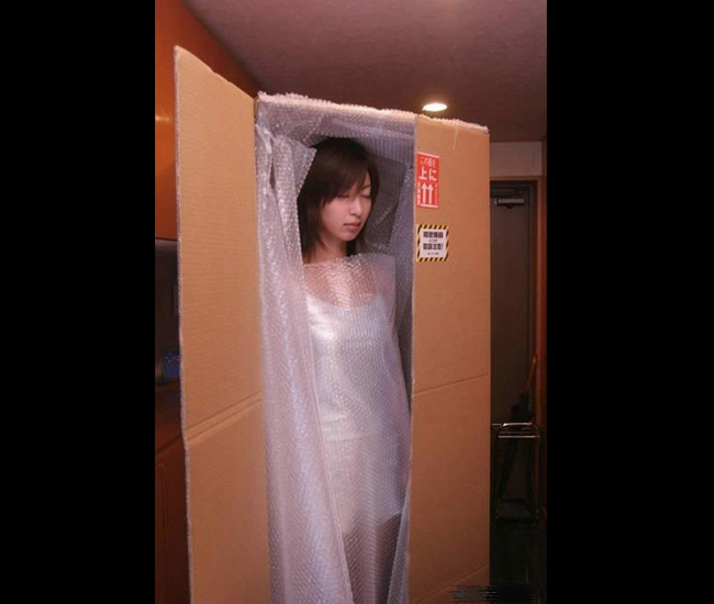 Bao nhiêu chàng trai độc thân ước mơ có món quà như thế này?
