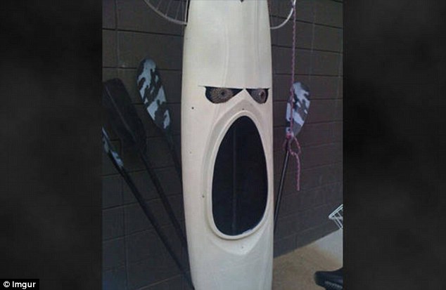 Những vật trong nhà có hình mặt người đáng sợ - 5