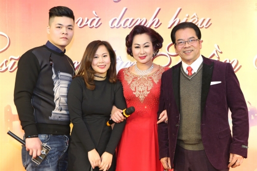 Diễn viên Trần Nhượng vui mừng vì được phong NSND - 4