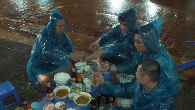 Mời bà con khám phá KHO TRANH VUI HỘI QUÁN CƯỜI
