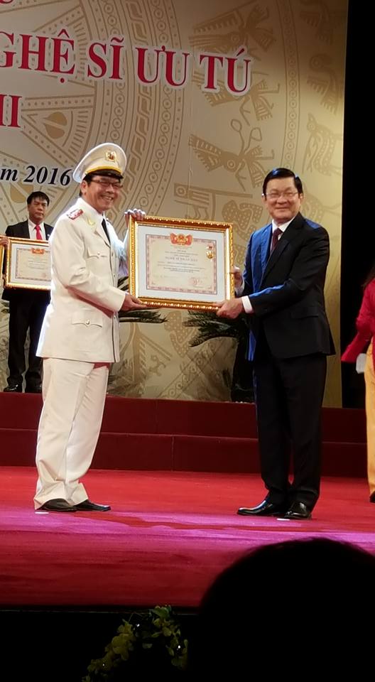 Diễn viên Trần Nhượng vui mừng vì được phong NSND - 1