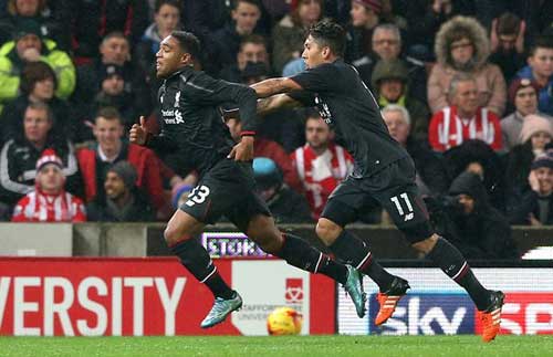 Liverpool – Stoke: Chiếc phao cứu sinh - 2