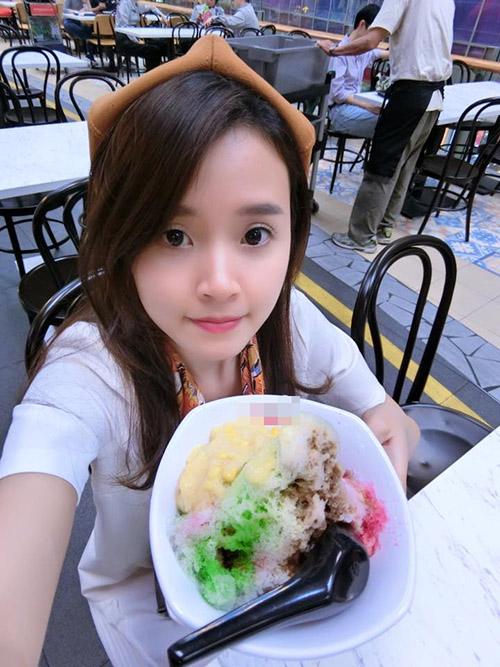 Facebook sao 26/1: Trấn Thành, Hoài Linh 'đóng bỉm' - 9