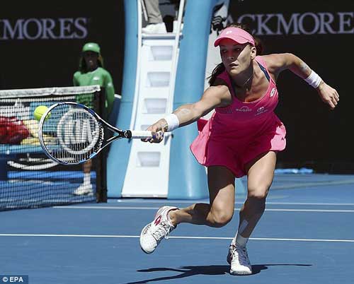 Australian Open ngày 9: Radwanska vào bán kết - 1