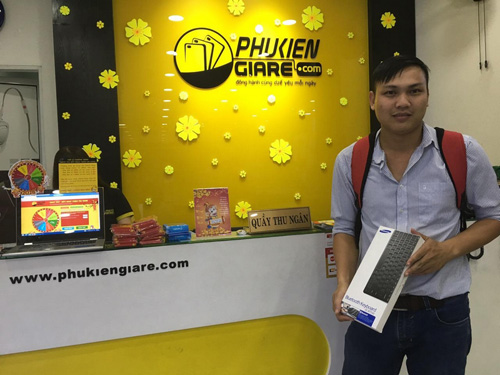 Khách hàng trúng 1 chỉ vàng khi mua hàng tại Phụ Kiện Giá Rẻ - 3