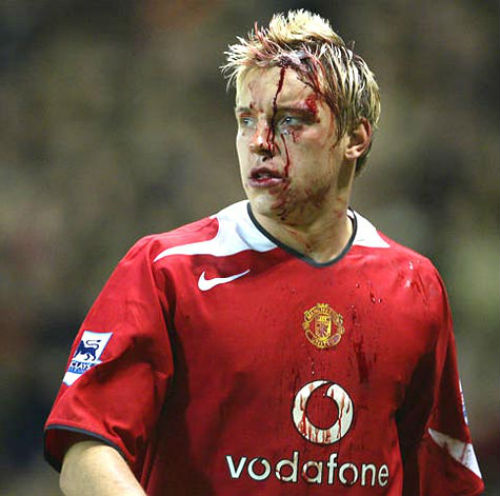 Persie, Chicharito & 10 bản hợp đồng bất ngờ nhất MU - 6