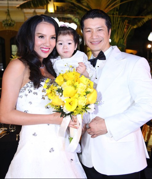 'Mốt' cho con xuất hiện trong đám cưới của sao Việt - 11