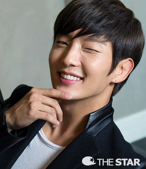 Dàn sao long lanh của ‘Bộ bộ kinh tâm’ phiên bản Hàn - 2