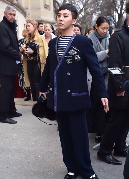 G-Dragon, Cara Delevingne gây náo loạn show Chanel - 2