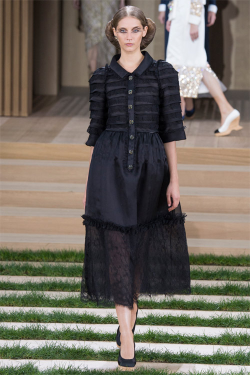 Bộ 3 hot girl Hollywood 'quậy tới bến' tại show Chanel - 13