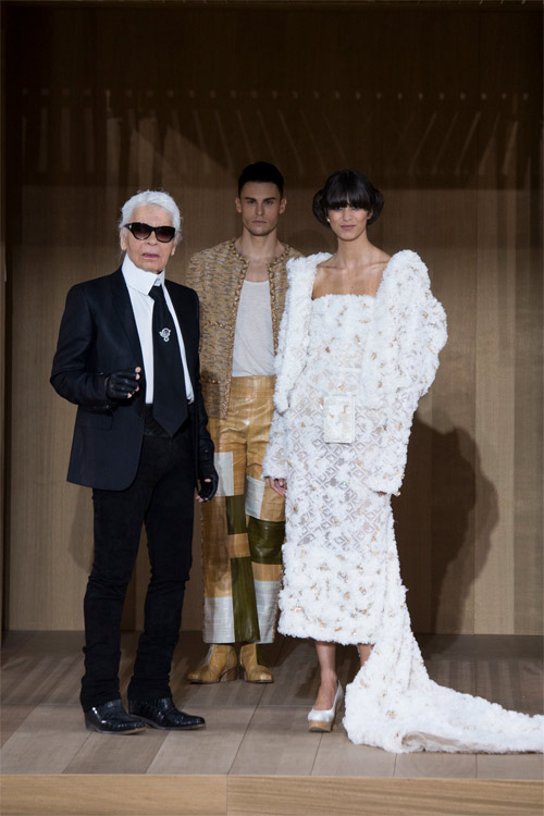 Bộ 3 hot girl Hollywood 'quậy tới bến' tại show Chanel - 18