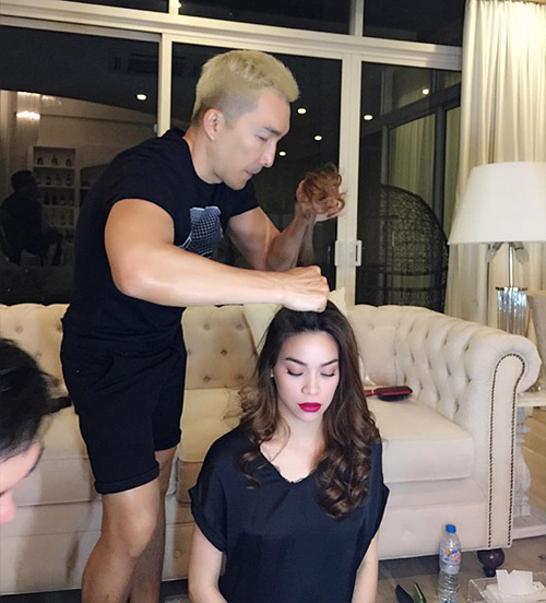 Loạt ảnh hậu trường 'xinh như mộng' của mỹ nhân Việt - 8