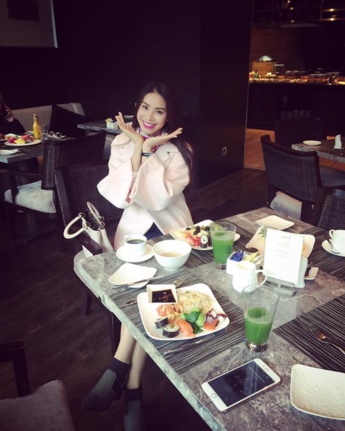 Facebook sao 28/1: Hiệp Gà tươi rói bên bạn gái xinh đẹp - 9