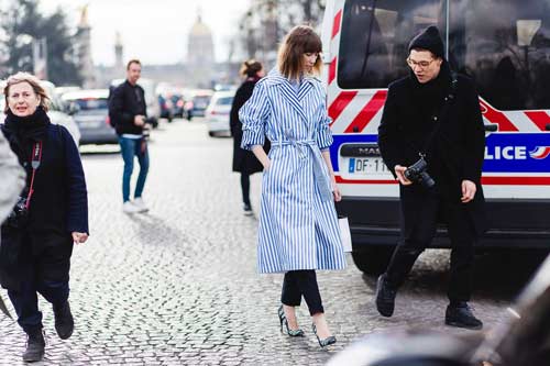 Ngắm thời trang đường phố thanh lịch của tín đồ Paris - 7