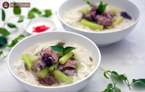 Lạ miệng thưởng thức: Bún sườn lá giang - 1
