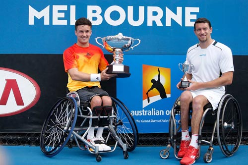 Australian Open ngày 13: Anh trai Murray vô địch đôi nam - 6