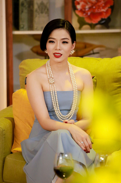 Mr Đàm hào hứng gặp gỡ Phạm Hương, Lệ Quyên - 5