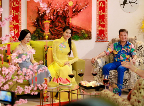 Mr Đàm hào hứng gặp gỡ Phạm Hương, Lệ Quyên - 6